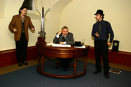 Nyomozás Poirot felügyelővel (ismét) és lazac 25 év után